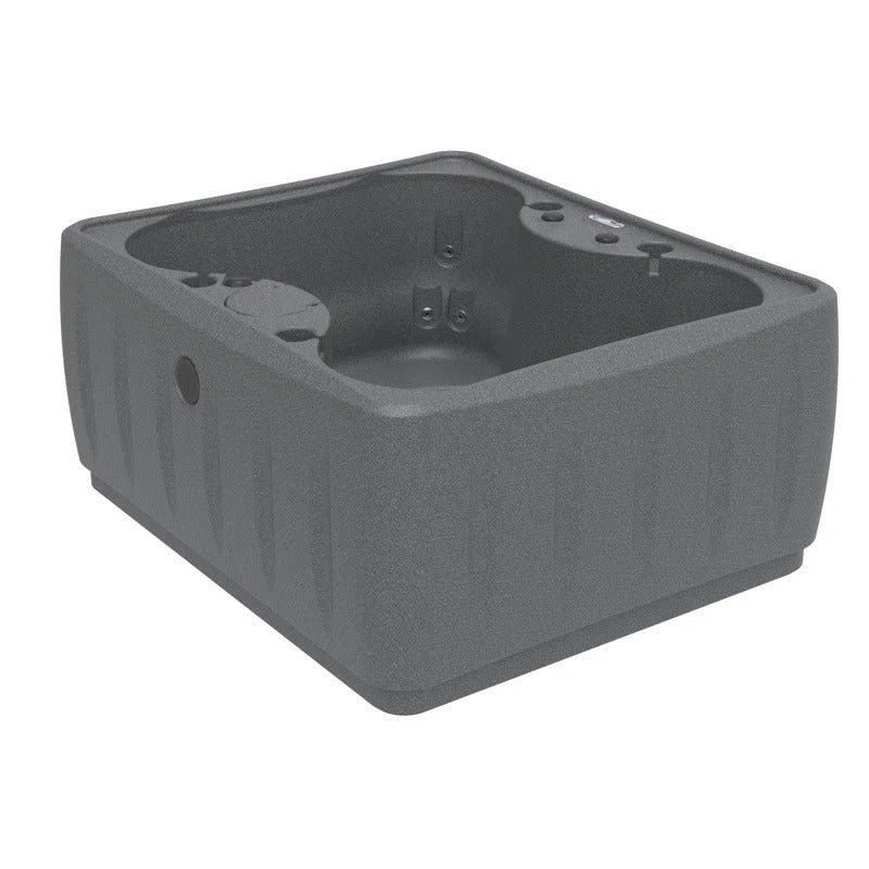 Portable 4-person hot tub