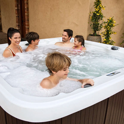 Luxury 7-person hot tub with jets