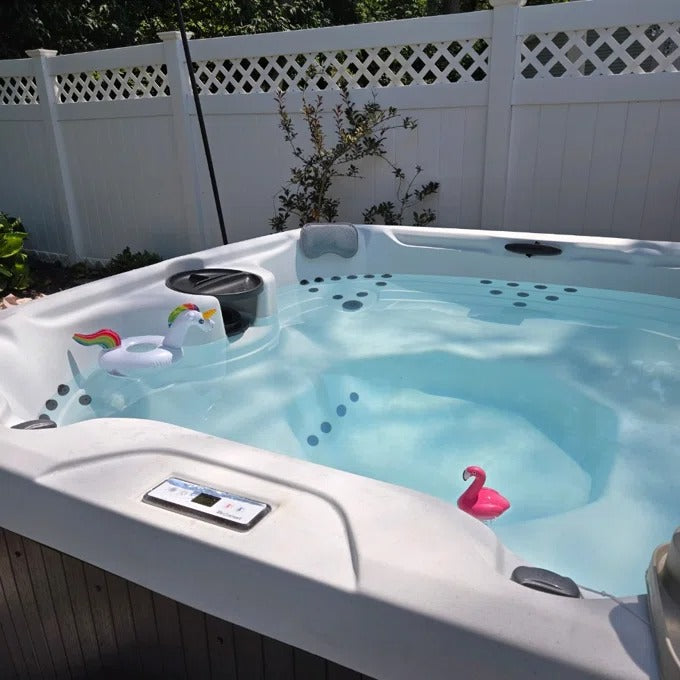 Luxury 7-person hot tub with jets
